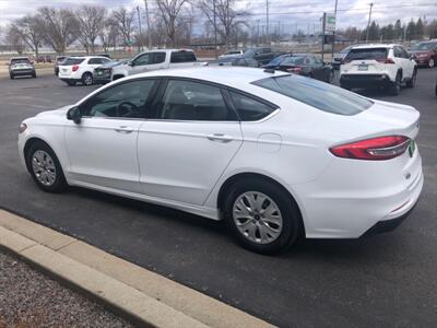 2019 Ford Fusion S   - Photo 5 - Owatonna, MN 55060