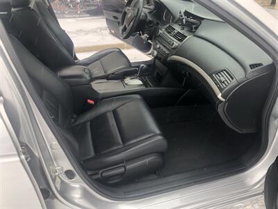 2012 Honda Accord SE   - Photo 18 - Owatonna, MN 55060