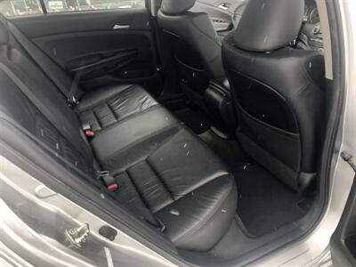 2012 Honda Accord SE   - Photo 21 - Owatonna, MN 55060