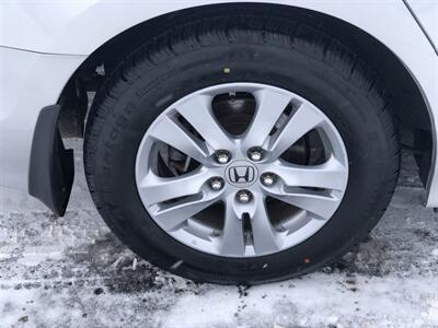 2012 Honda Accord SE   - Photo 14 - Owatonna, MN 55060