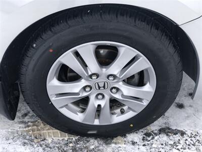 2012 Honda Accord SE   - Photo 15 - Owatonna, MN 55060