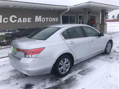 2012 Honda Accord SE   - Photo 12 - Owatonna, MN 55060