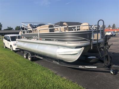2020 SUN TRACKER FISHING PONTOON 24FT   - Photo 3 - Owatonna, MN 55060