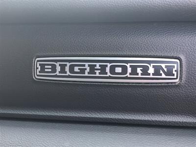2022 RAM 1500 Big Horn   - Photo 14 - Owatonna, MN 55060