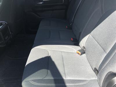 2022 RAM 1500 Big Horn   - Photo 16 - Owatonna, MN 55060