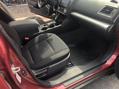2018 Subaru Outback 2.5i Premium   - Photo 21 - Owatonna, MN 55060