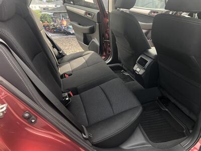 2018 Subaru Outback 2.5i Premium   - Photo 24 - Owatonna, MN 55060