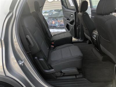 2018 Chevrolet Traverse LT Cloth   - Photo 24 - Owatonna, MN 55060