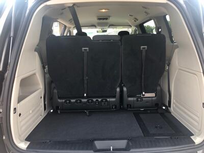 2018 Dodge Grand Caravan SE   - Photo 17 - Owatonna, MN 55060