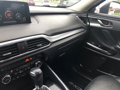 2018 Mazda CX-9 Touring   - Photo 26 - Owatonna, MN 55060