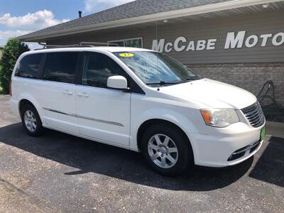 2012 Chrysler Town and Countr Touring   - Photo 2 - Owatonna, MN 55060