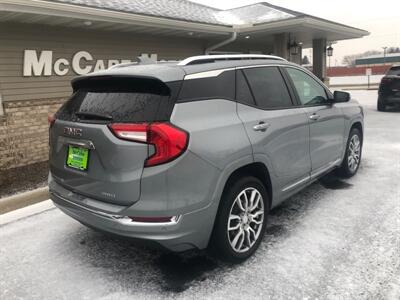 2024 GMC Terrain Denali   - Photo 8 - Owatonna, MN 55060