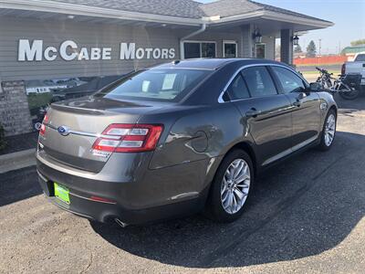 2015 Ford Taurus Limited   - Photo 9 - Owatonna, MN 55060