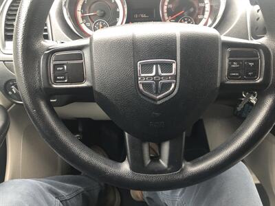 2014 Dodge Grand Caravan SXT   - Photo 29 - Owatonna, MN 55060