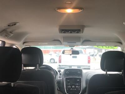 2014 Dodge Grand Caravan SXT   - Photo 21 - Owatonna, MN 55060