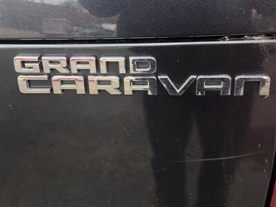 2014 Dodge Grand Caravan SXT   - Photo 12 - Owatonna, MN 55060