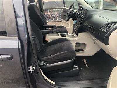 2014 Dodge Grand Caravan SXT   - Photo 22 - Owatonna, MN 55060