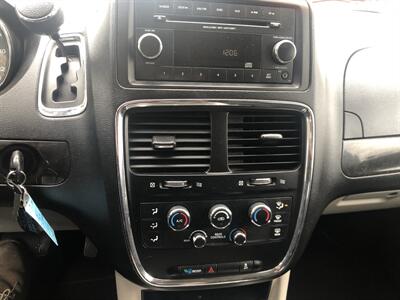 2014 Dodge Grand Caravan SXT   - Photo 26 - Owatonna, MN 55060