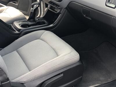 2022 Chevrolet Colorado Work Truck   - Photo 17 - Owatonna, MN 55060
