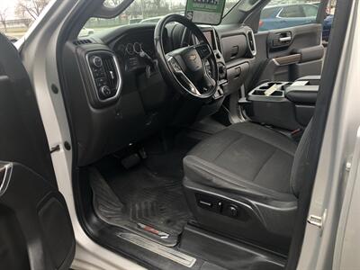 2020 Chevrolet Silverado 1500 LT   - Photo 20 - Owatonna, MN 55060