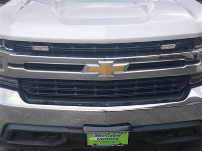 2020 Chevrolet Silverado 1500 LT   - Photo 4 - Owatonna, MN 55060