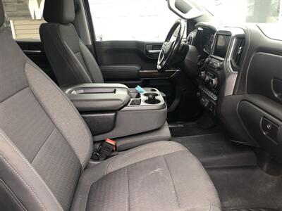 2020 Chevrolet Silverado 1500 LT   - Photo 14 - Owatonna, MN 55060