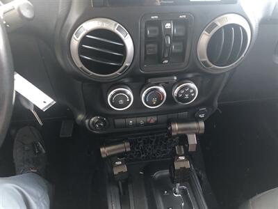 2016 Jeep Wrangler Unlimited Sport   - Photo 19 - Owatonna, MN 55060