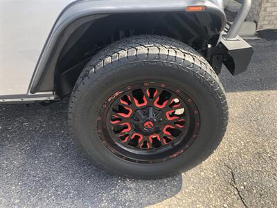 2016 Jeep Wrangler Unlimited Sport   - Photo 9 - Owatonna, MN 55060