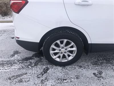 2018 Chevrolet Equinox LS   - Photo 10 - Owatonna, MN 55060