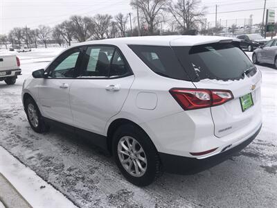 2018 Chevrolet Equinox LS   - Photo 6 - Owatonna, MN 55060