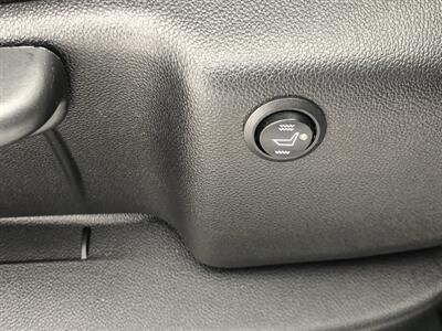 2018 Chevrolet Equinox LS   - Photo 20 - Owatonna, MN 55060