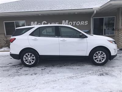 2018 Chevrolet Equinox LS   - Photo 1 - Owatonna, MN 55060