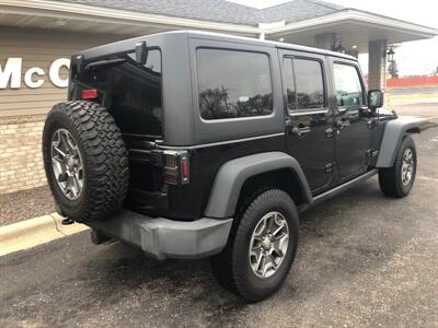 2017 Jeep Wrangler Unlimited Rubicon   - Photo 6 - Owatonna, MN 55060