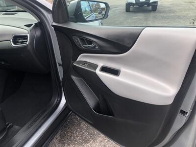 2023 Chevrolet Equinox LT   - Photo 17 - Owatonna, MN 55060