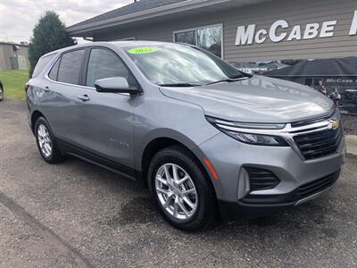 2023 Chevrolet Equinox LT   - Photo 2 - Owatonna, MN 55060