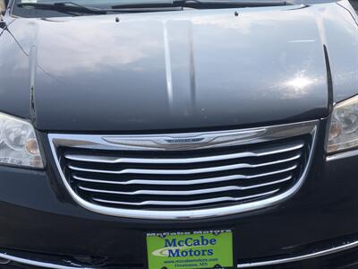 2014 Chrysler Town and Country Touring-L   - Photo 4 - Owatonna, MN 55060