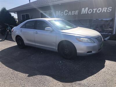 2009 Toyota Camry LE   - Photo 2 - Owatonna, MN 55060