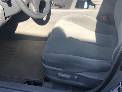 2009 Toyota Camry LE   - Photo 11 - Owatonna, MN 55060
