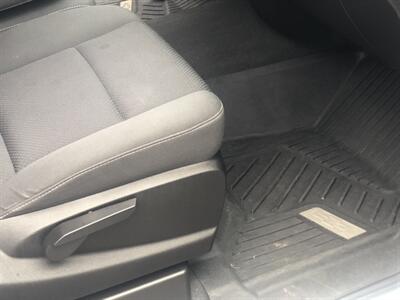 2019 Chevrolet Silverado 1500 LD LT   - Photo 31 - Owatonna, MN 55060