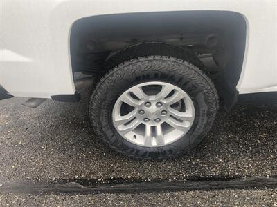 2019 Chevrolet Silverado 1500 LD LT   - Photo 19 - Owatonna, MN 55060