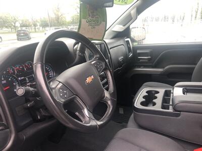 2019 Chevrolet Silverado 1500 LD LT   - Photo 27 - Owatonna, MN 55060