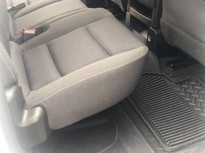 2019 Chevrolet Silverado 1500 LD LT   - Photo 33 - Owatonna, MN 55060