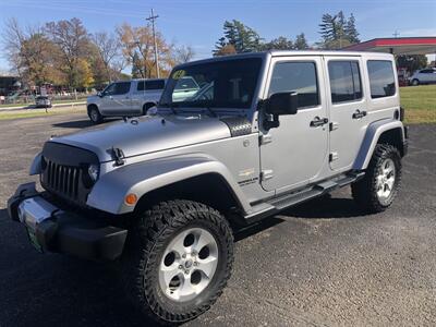 2014 Jeep Wrangler Unlimited Sahara   - Photo 5 - Owatonna, MN 55060