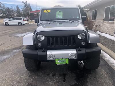 2014 Jeep Wrangler Unlimited Sahara   - Photo 3 - Owatonna, MN 55060
