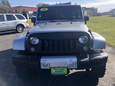 2014 Jeep Wrangler Unlimited Sahara   - Photo 2 - Owatonna, MN 55060