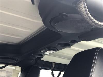 2014 Jeep Wrangler Unlimited Sahara   - Photo 18 - Owatonna, MN 55060