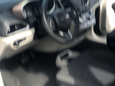 2023 Chrysler Voyager LX   - Photo 22 - Owatonna, MN 55060