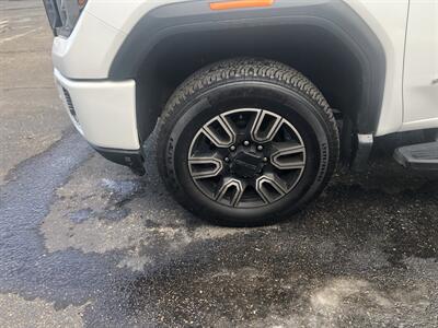 2020 GMC Sierra 3500 AT4   - Photo 6 - Owatonna, MN 55060