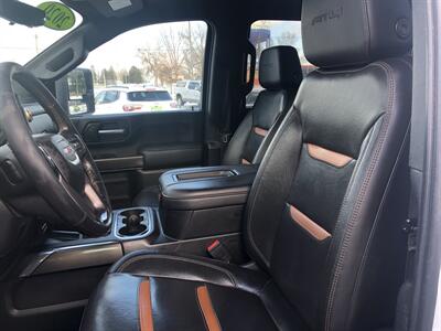 2020 GMC Sierra 3500 AT4   - Photo 15 - Owatonna, MN 55060