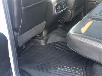 2020 GMC Sierra 3500 AT4   - Photo 17 - Owatonna, MN 55060